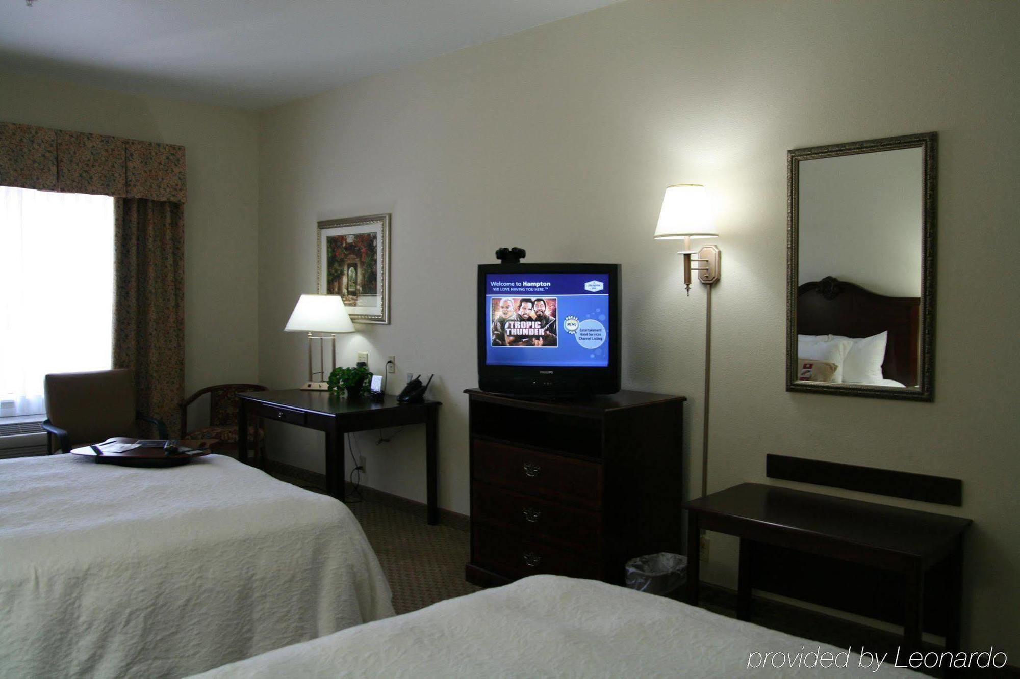 Hampton Stockton Hotel 3*
